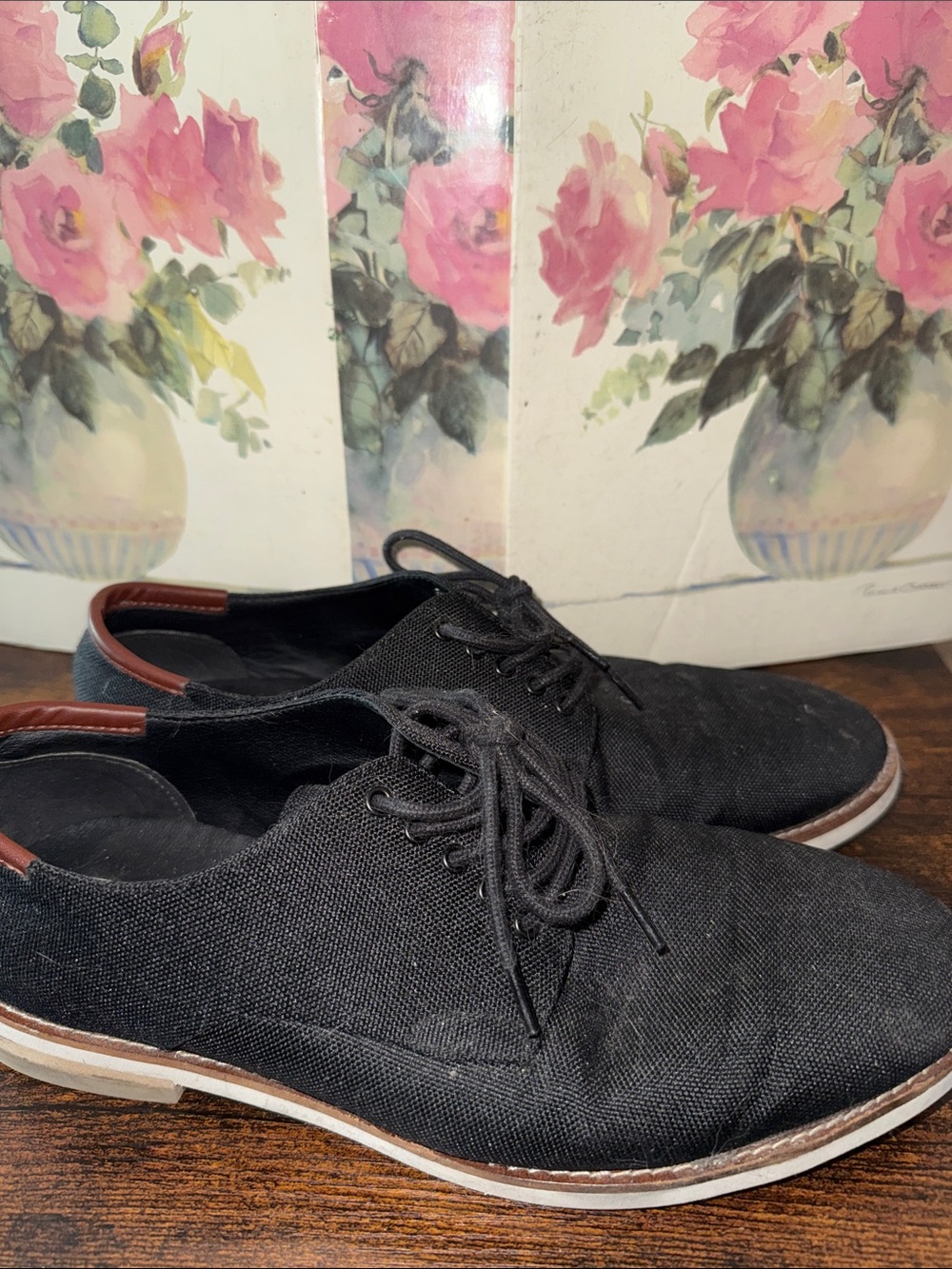 Calvin Klein Black Canvas Lace-Up Oxfords with Brown Heel Trim